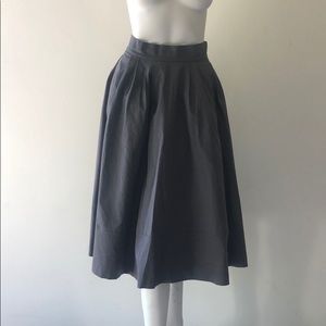 🐩H&M Grey Skirt 🐩